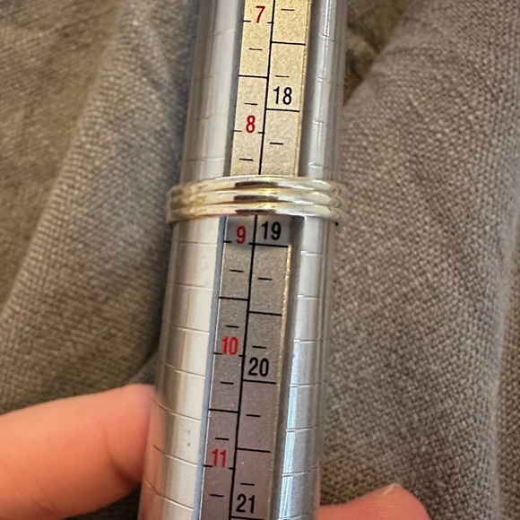 Yellow Tourmaline Sterling Silver Ring - Picture 5 of 7